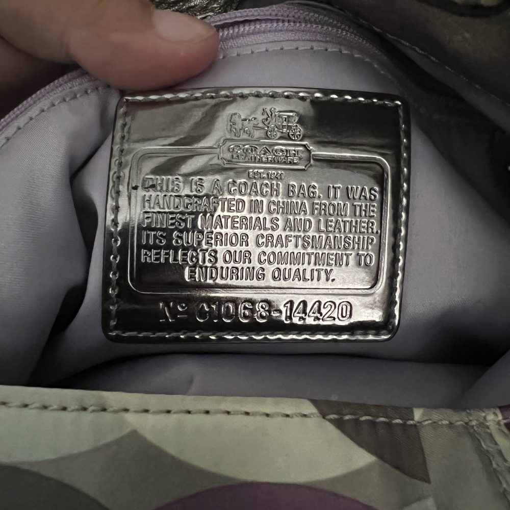 Coach Handbag - Picture 6 of 7